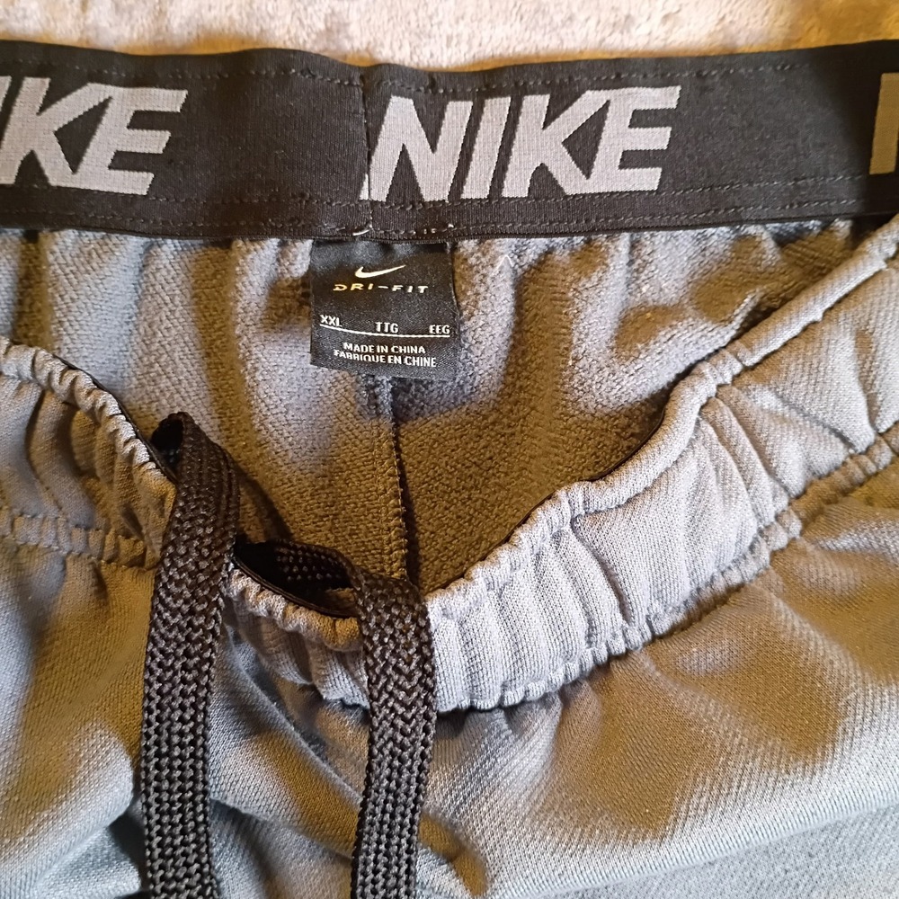Nike Dri-FIT Therma Tapered Training Joggers Grey AJ4454-065 Mens 2XL XXL - Picture 3 of 9